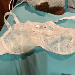 Torrid unpadded lace 46C wired cream Bra